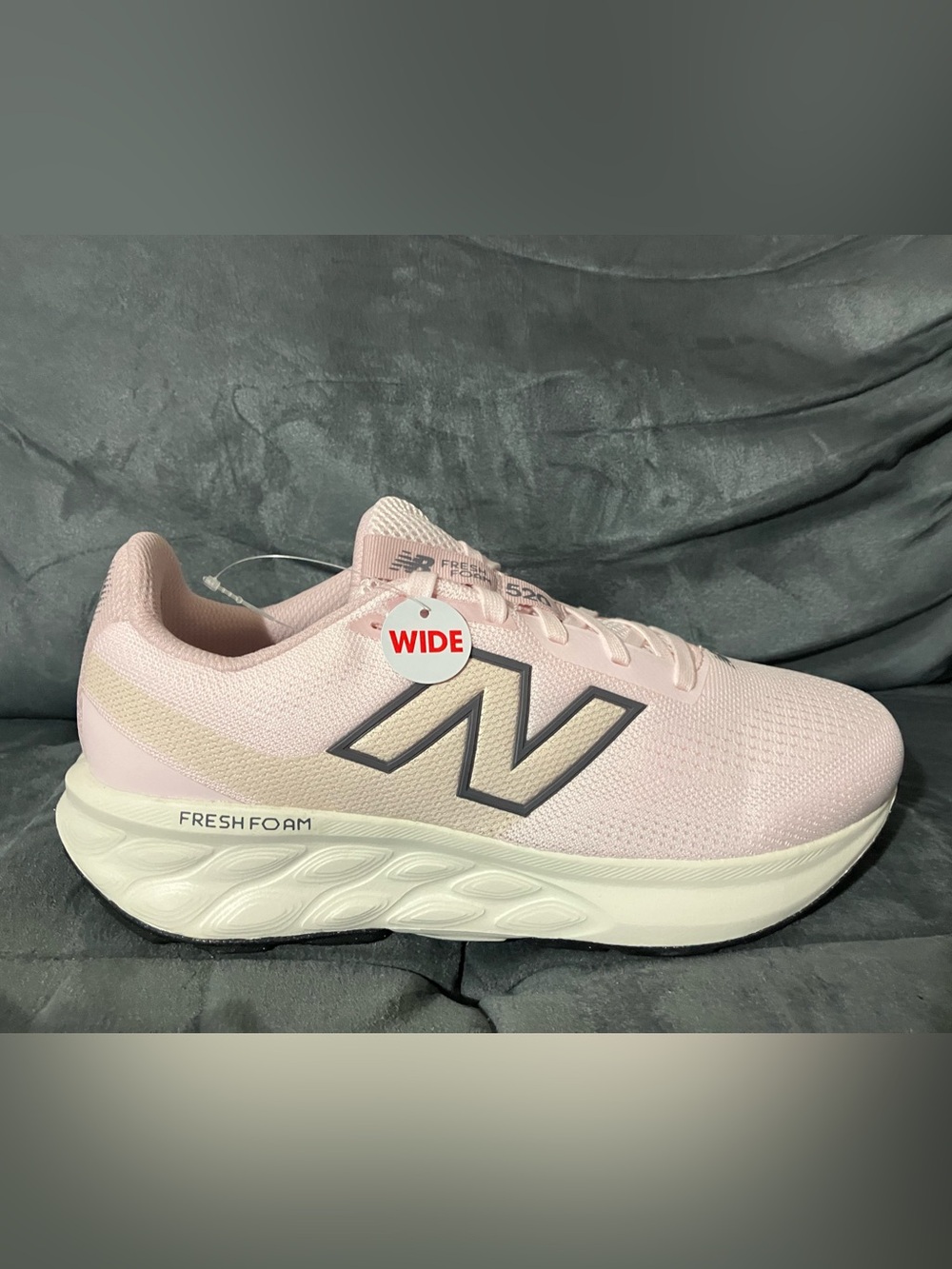 New Balance Fresh Foam 520 v9 Women's Size 8.5 Wide Running Shoes Pink Salt